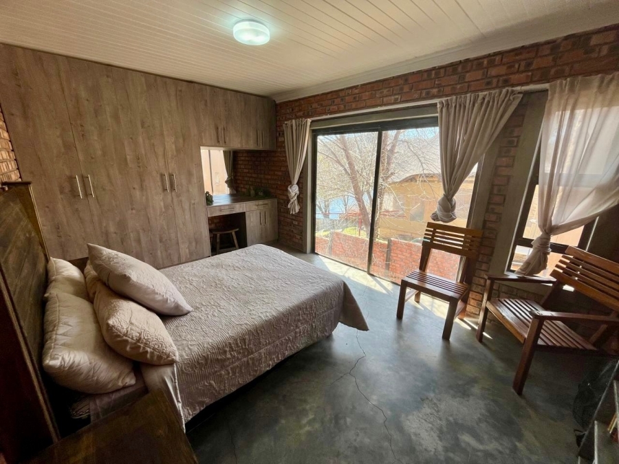 6 Bedroom Property for Sale in Maselspoort Free State